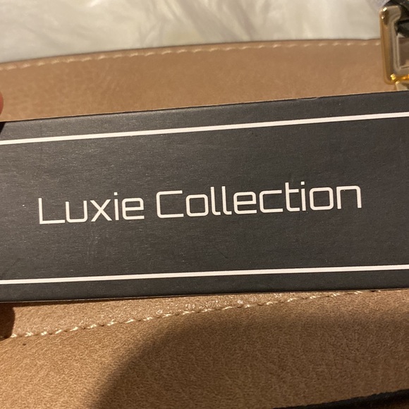 Tan bag and perfect for anything - Picture 3 of 6